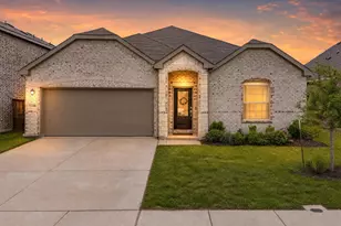 3512 Maroon Creek Rd, Aubrey, TX 76227 - Photo 2
