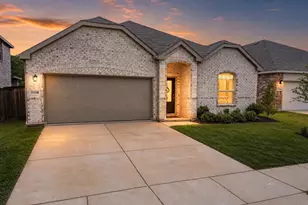 3512 Maroon Creek Rd, Aubrey, TX 76227 - Photo 2