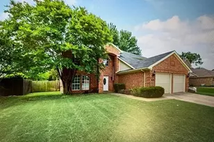 322 Ashley Oak Ln, Lake Dallas, TX 75065 - Photo 1
