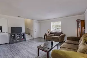 625 NW Renfro St, Burleson, TX 76028 - Photo 2