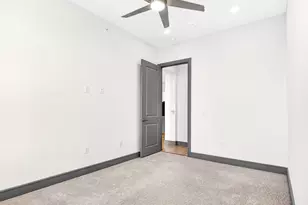 2700 Old Denton Rd, Carrollton, TX 75007 - Photo 20