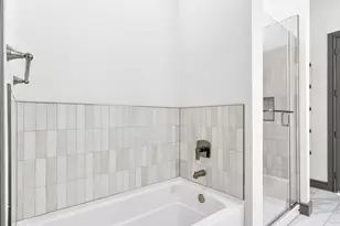 2700 Old Denton Rd, Carrollton, TX 75007 - Photo 30