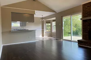 5824 Storm Dr, Watauga, TX 76148 - Photo 2