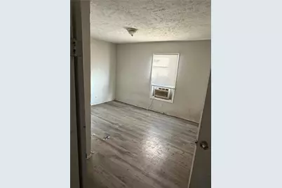 2738 Lawrence Street, Dallas, TX 75215 - Photo 6