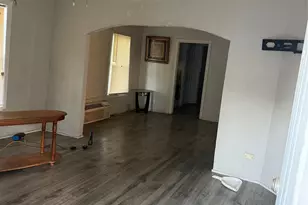 2738 Lawrence St, Dallas, TX 75215 - Photo 2