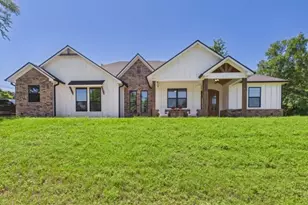 11069 Castleberry St, Brownsboro, TX 75756 - Photo 1