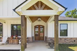 11069 Castleberry St, Brownsboro, TX 75756 - Photo 2