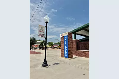 114 N Commerce Street, Gainesville, TX 76240 - Photo 10
