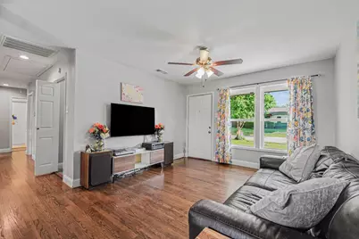 1653 Murray Drive, Garland, TX 75042 - Photo 6