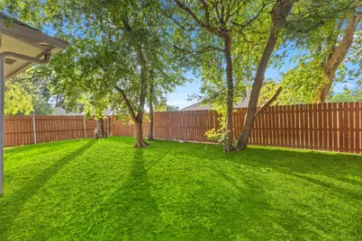 8343 Crystalwood Drive, Dallas, TX 75249 - Photo 18
