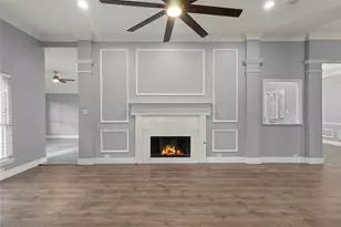 8343 Crystalwood Dr, Dallas, TX 75249 - Photo 8