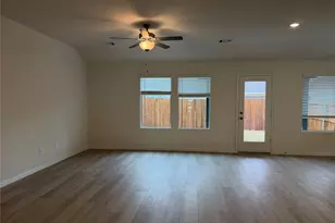 716 Edgehurst Dr, McKinney, TX 75071 - Photo 8