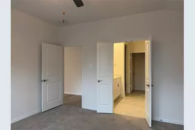716 Edgehurst Drive, McKinney, TX 75071 - Photo 12