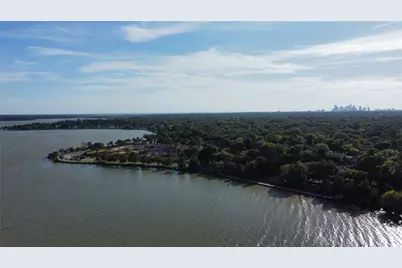 7528 Brentcove Circle, Dallas, TX 75214 - Photo 22