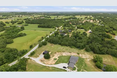 1999 Sunflower Road, Paradise, TX 76073 - Photo 28