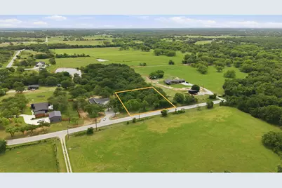 1999 Sunflower Road, Paradise, TX 76073 - Photo 6