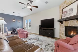 1101 Pinnacle Breeze Dr, Fort Worth, TX 76052 - Photo 8