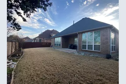7112 Carmona, Grand Prairie, TX 75054 - Photo 2