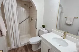 2722 Clover Valley Dr, Garland, TX 75043 - Photo 14