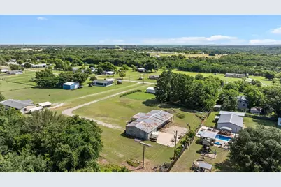 7720 River Run, Granbury, TX 76049 - Photo 2