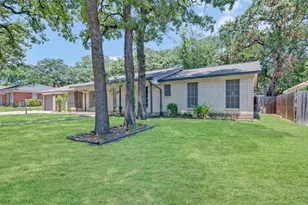 3505 Oak Haven Dr, Forest Hill, TX 76119 - Photo 1