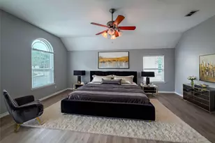 1081 Woodbriar Dr, Grapevine, TX 76051 - Photo 10