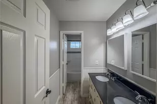 1081 Woodbriar Dr, Grapevine, TX 76051 - Photo 14