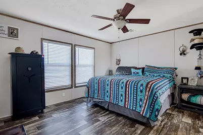 334 Lake Whitney Drive, Whitney, TX 76692 - Photo 12