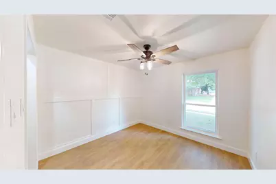 510 Evans Drive, Euless, TX 76040 - Photo 24