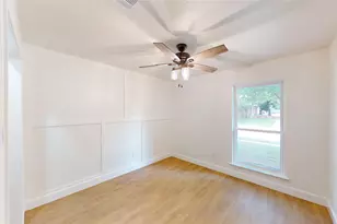510 Evans Dr, Euless, TX 76040 - Photo 24