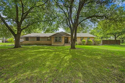 106 Pecan Creek Street, Red Oak, TX 75154 - Photo 2