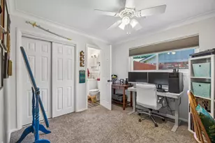 901 Raintree Rd, Fort Worth, TX 76103 - Photo 18