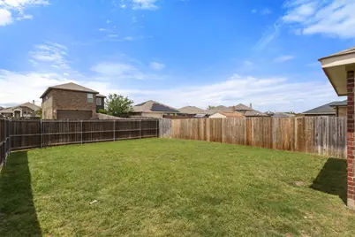 1517 Kentucky Avenue, Lancaster, TX 75134 - Photo 18