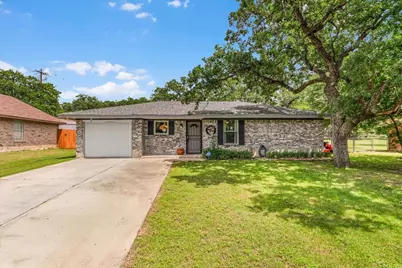105 Rhoades Street, Azle, TX 76020 - Photo 1