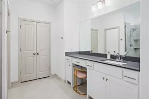 7053 Cedar Crk Dr, Grand Prairie, TX 75054 - Photo 16