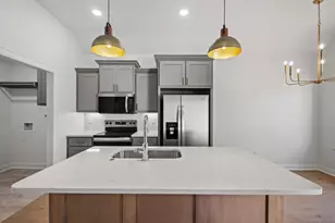 212 Central Park Ct, Athens, TX 75751 - Photo 10