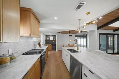 7115 Cosgrove Drive, Dallas, TX 75231 - Photo 12