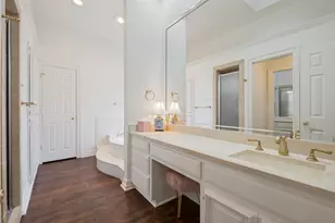 7 Carmarthen Ct, Dallas, TX 75225 - Photo 12