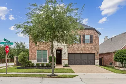 501 Winehart Street, Lewisville, TX 75056 - Photo 2