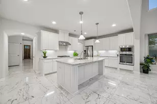 501 Winehart St, Lewisville, TX 75056 - Photo 4