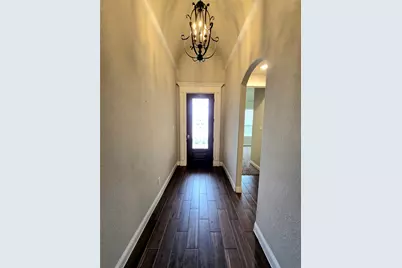 3113 Main Street, Granbury, TX 76049 - Photo 2