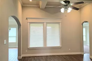 3113 Main St, Granbury, TX 76049 - Photo 4