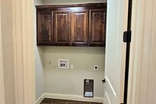 3113 Main St, Granbury, TX 76049 - Photo 10