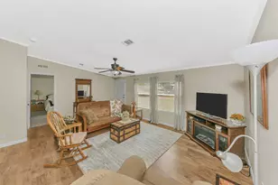 3401 Samoan Ct, Granbury, TX 76048 - Photo 6