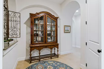 610 Via Ravello #311, Irving, TX 75039 - Photo 4
