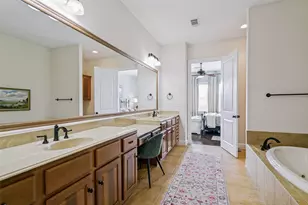 610 Via Ravello, Irving, TX 75039 - Photo 10