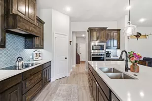 404 Oak Mdw Ln, Weatherford, TX 76085 - Photo 4