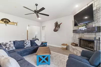 404 Oak Meadow Lane, Weatherford, TX 76085 - Photo 16