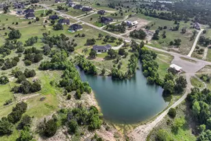 1050 Kingsley Ct, Weatherford, TX 76087 - Photo 4