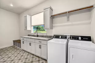 1050 Kingsley Ct, Weatherford, TX 76087 - Photo 10